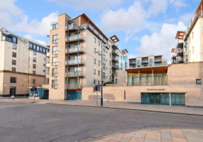 Holyrood Road Park Apartments - 379